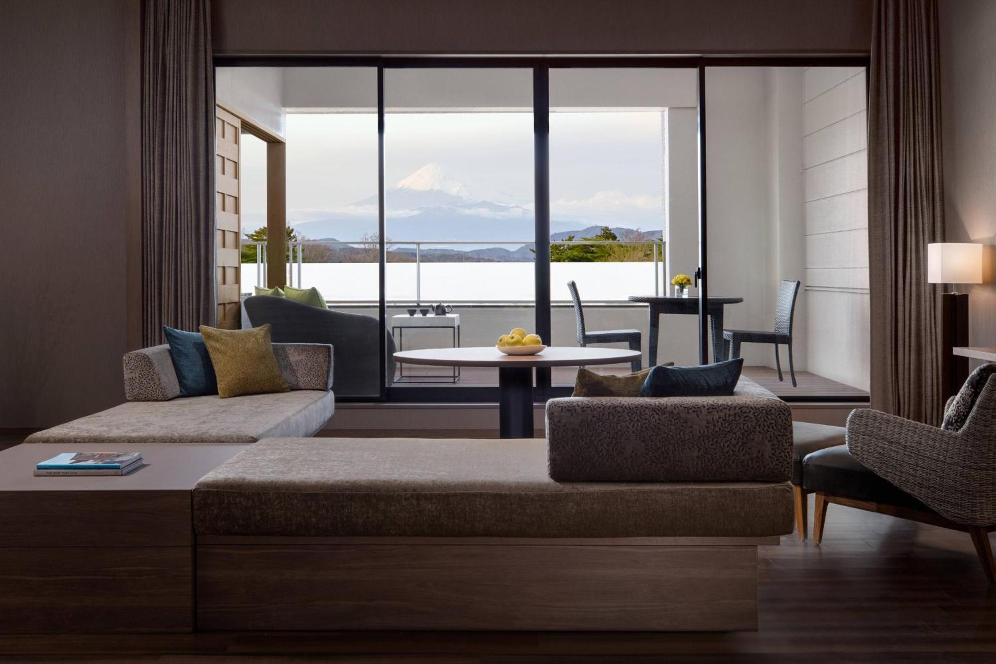 Izu Marriott Hotel Shuzenji Экстерьер фото